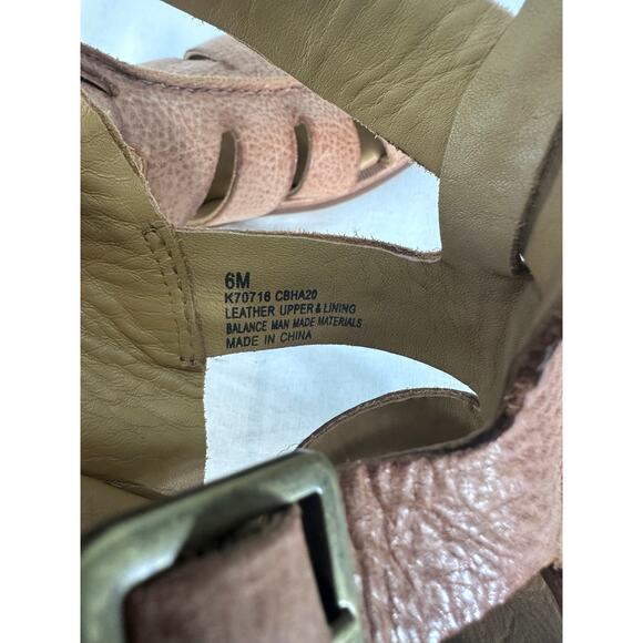 Kork Ease Woman’s sz 6 Leather Buckle Baltea Gladiator Sandals  Flat - Picture 6 of 8